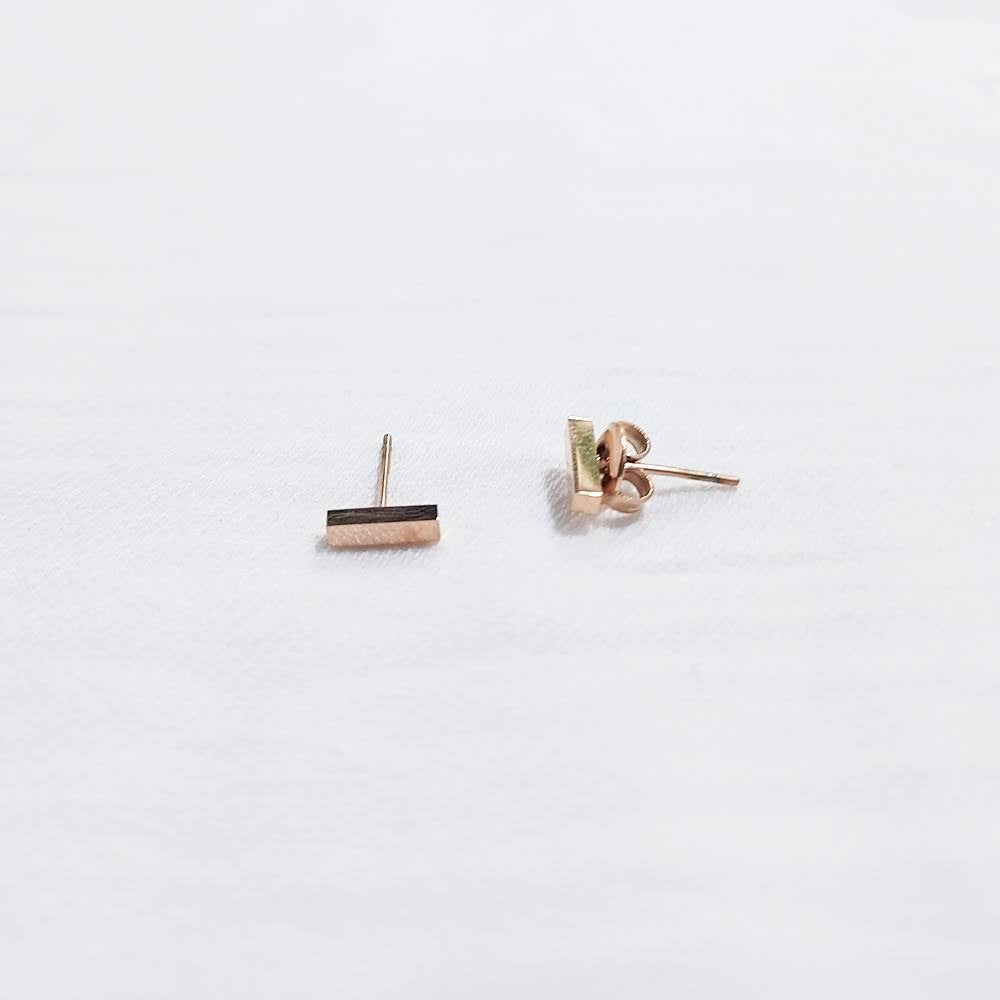 Line studs