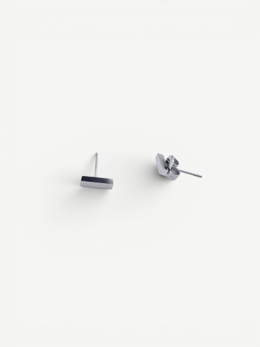 Line studs