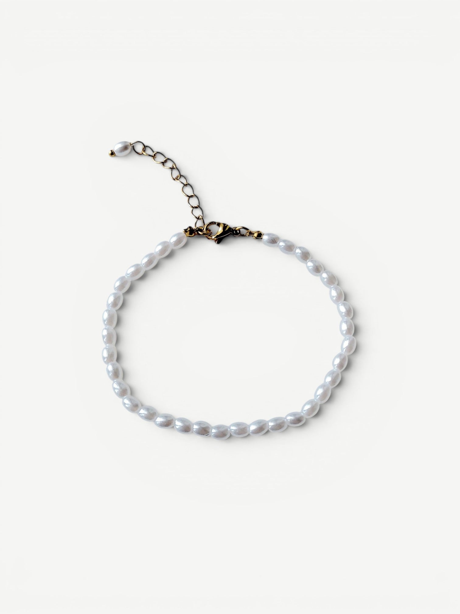 Pearl Line Bracelet