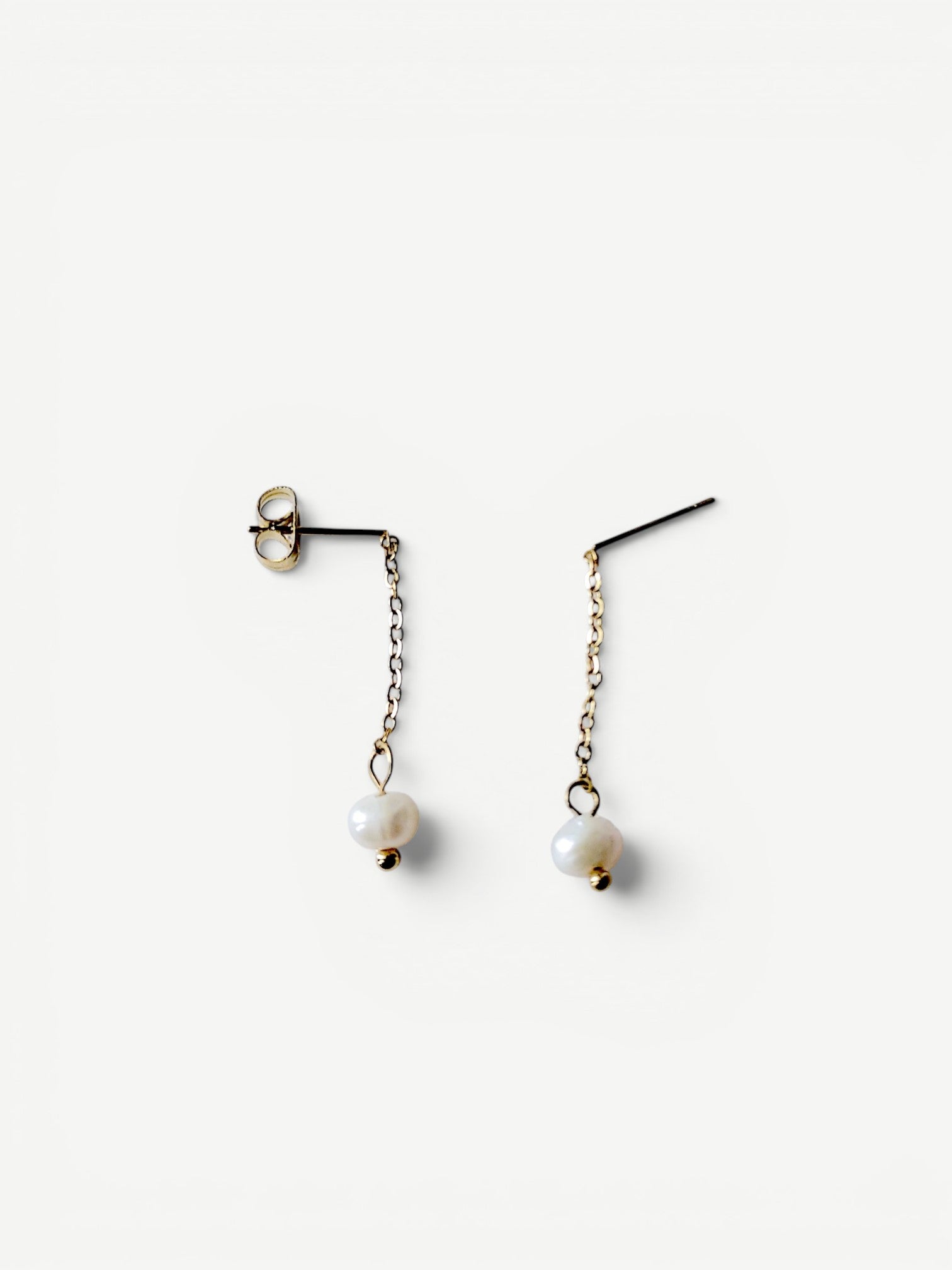 Pearl Danglers