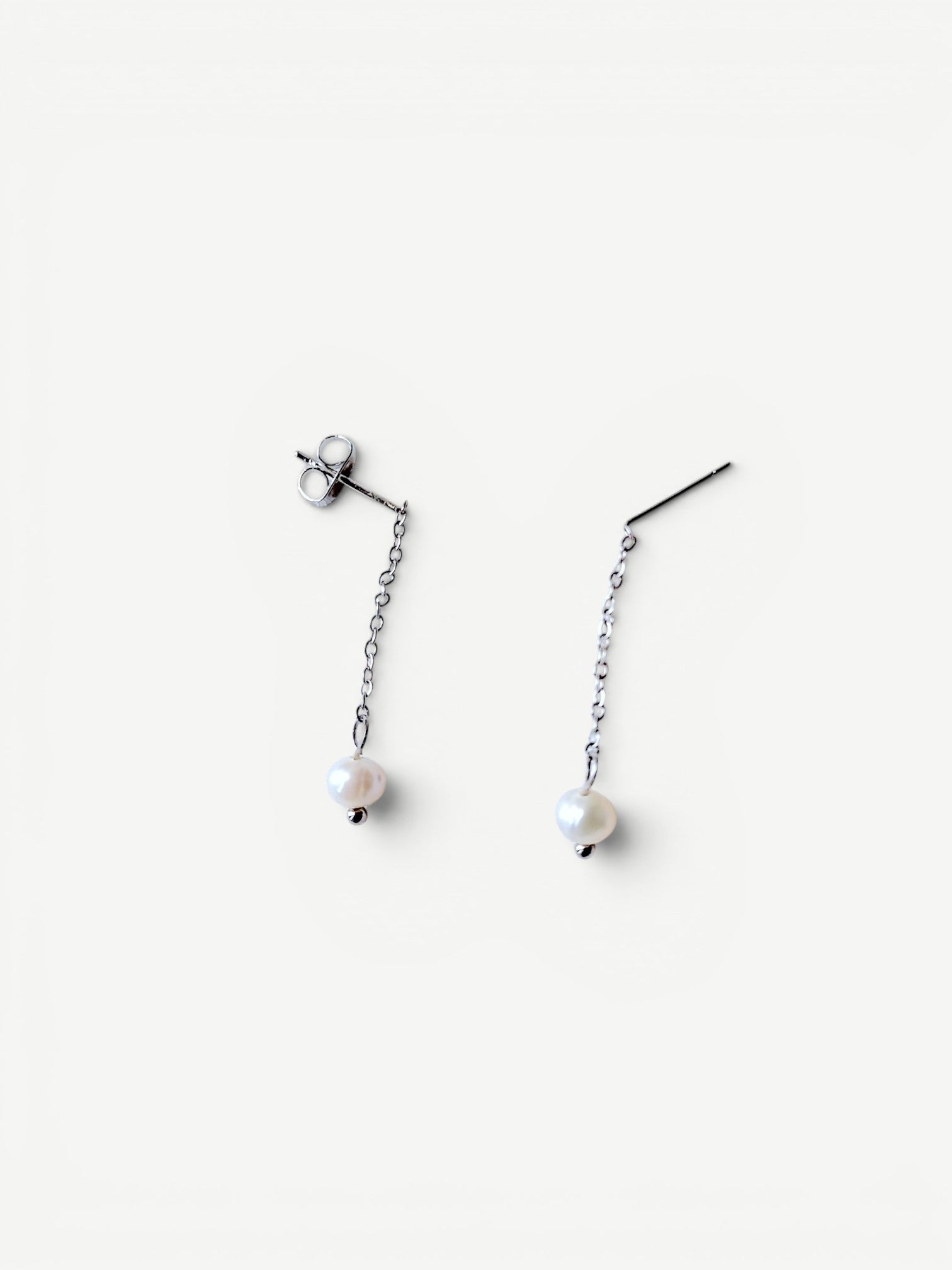 Pearl Danglers
