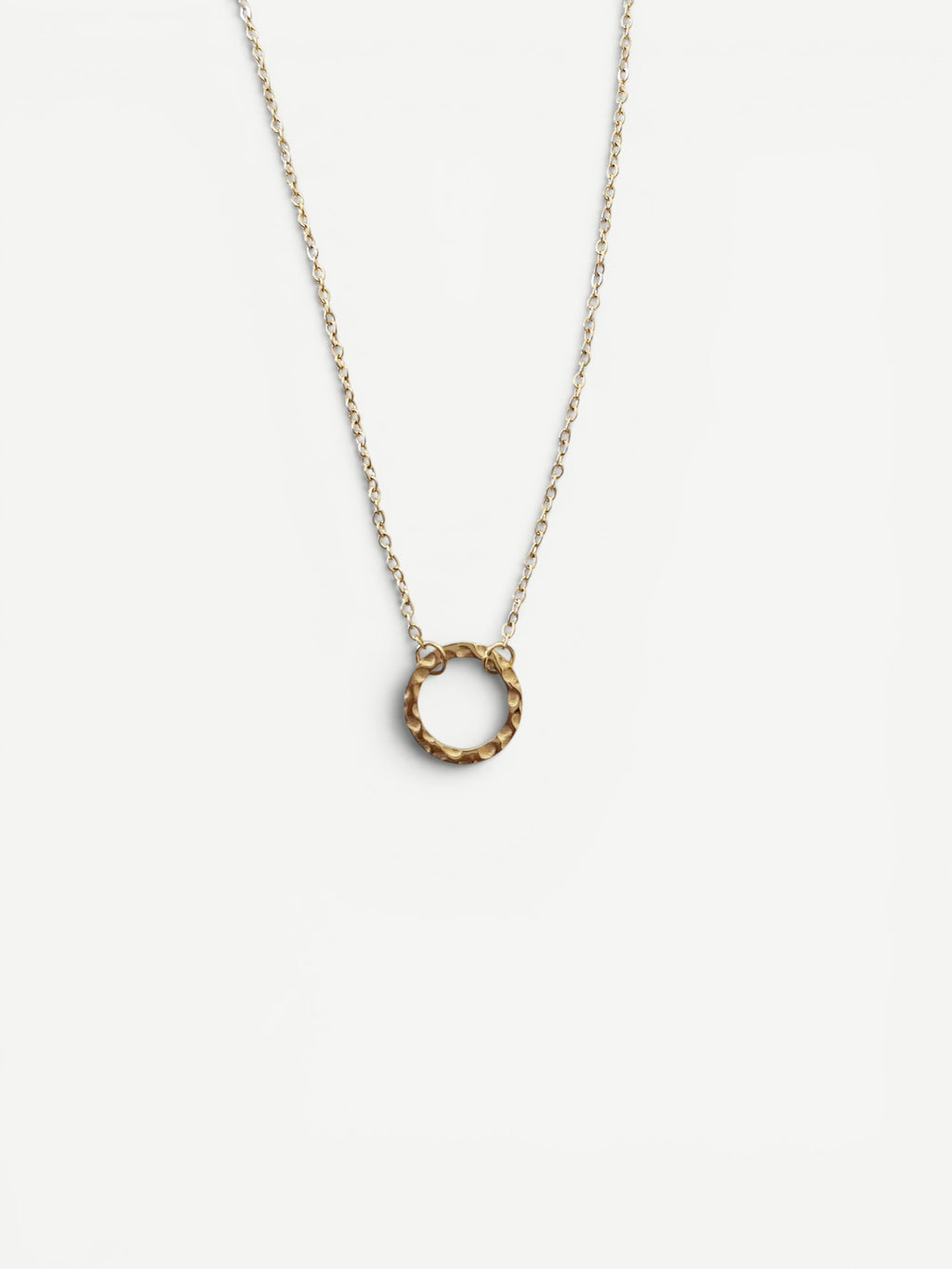 Circle necklace