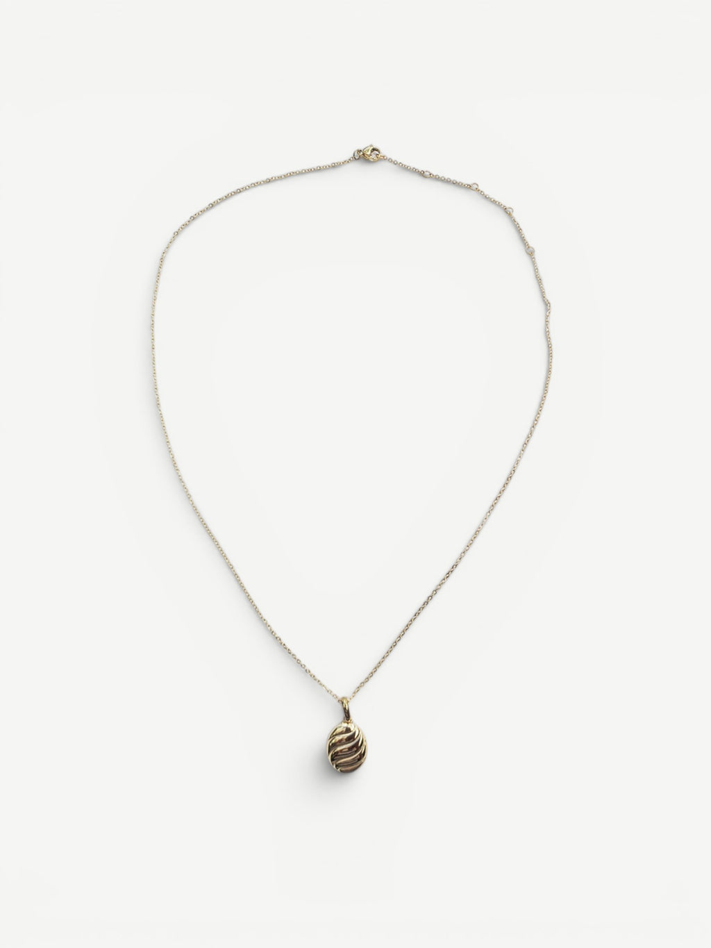 Croissant necklace
