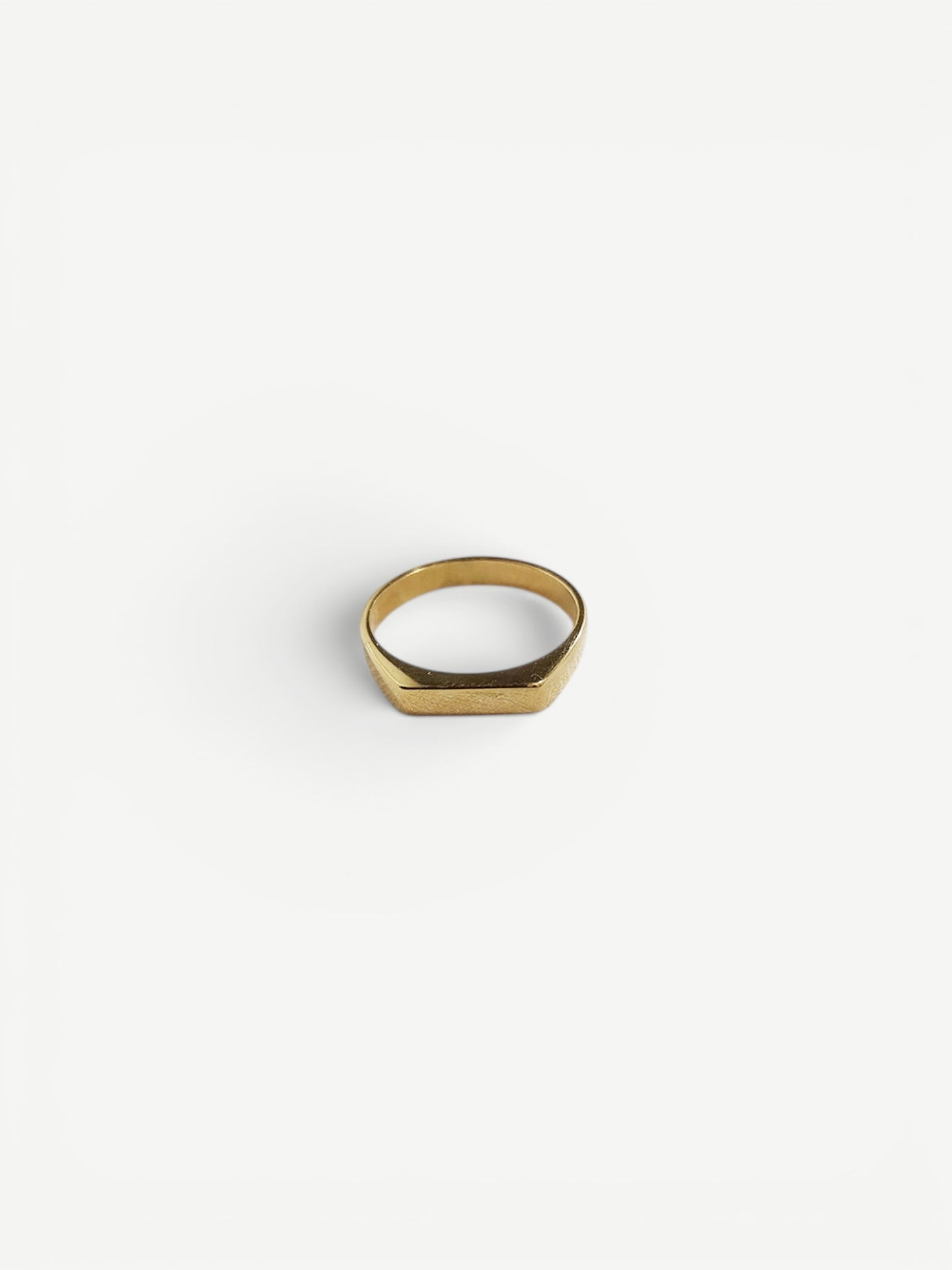 Signet Ring