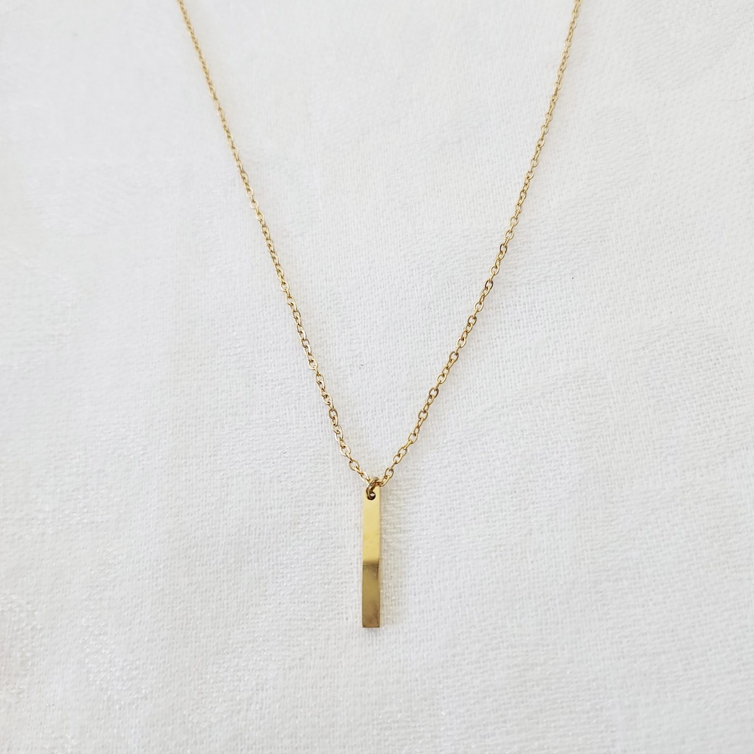 Line necklace weemidas lk